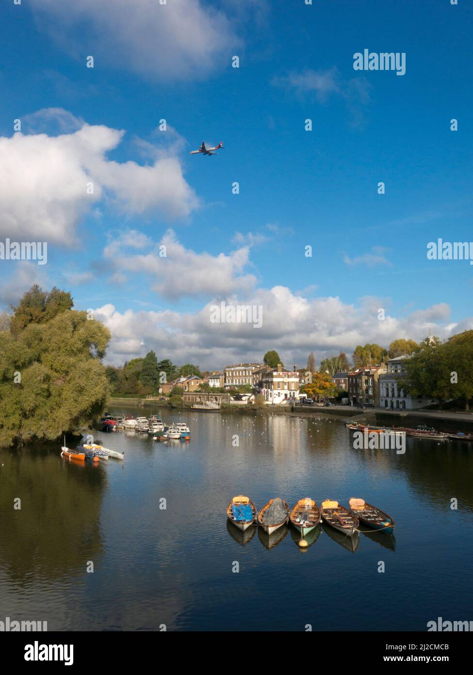 the River Thames from Richmond Bridge, Richmond, Surrey, England,heading towards Kew Stock Photo