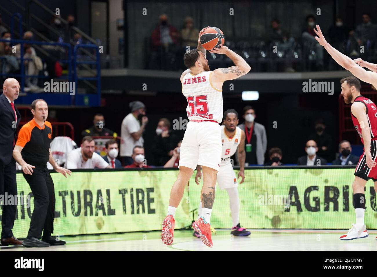 Milan, Italy. 29th Mar, 2022. AX Armani Exchange Olimpia Milano team