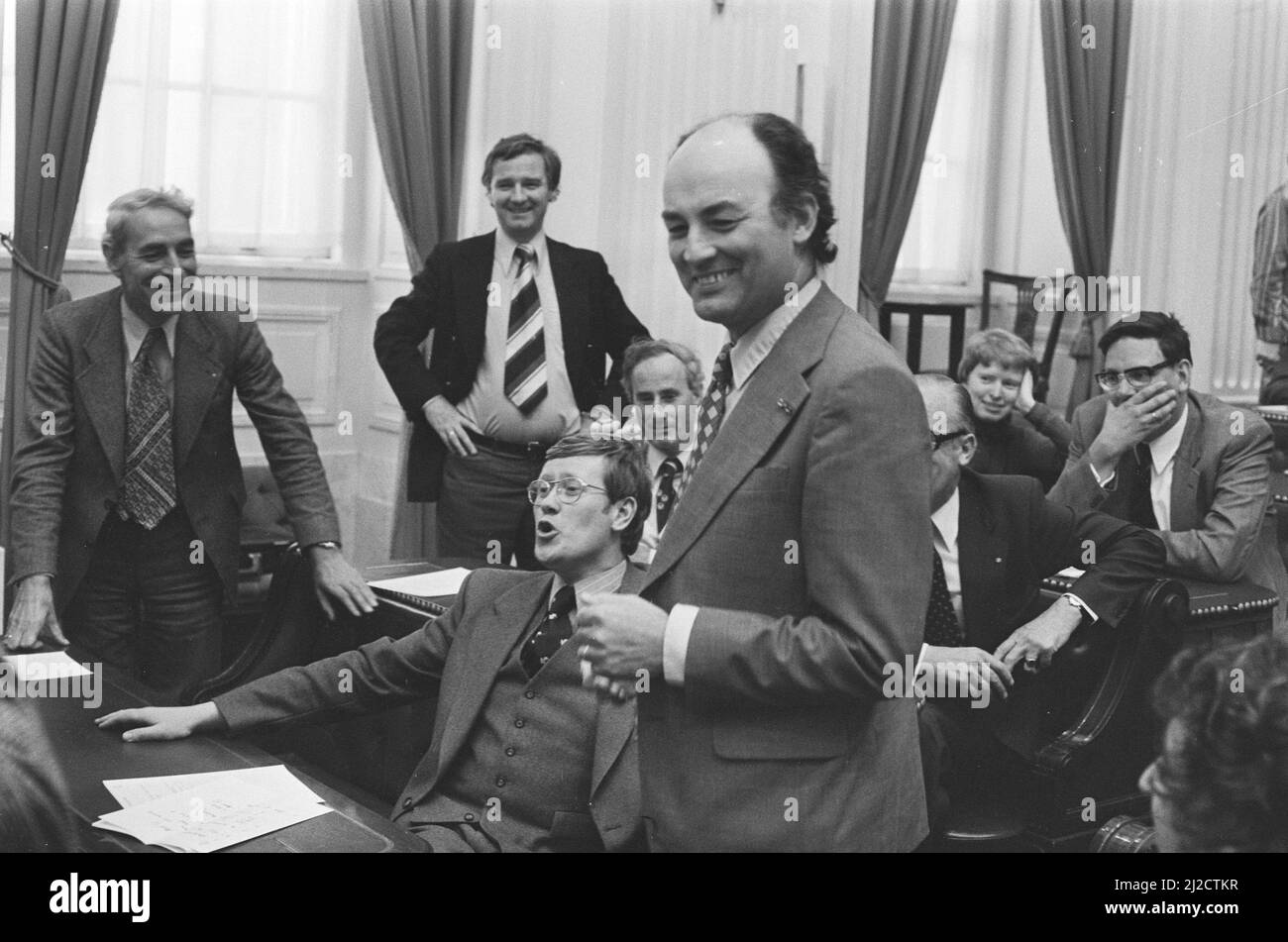House of Representatives in connection with debate core order, Aantjes (AR) and Wiegel (VVD) ca. 1 June 1976 Stock Photo
