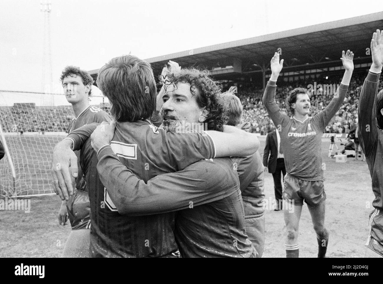 Chelsea 0-1 Liverpool, League match at Stamford Bridge, Saturday 3rd May 1986. Liverpool Football Club, win their last game of the season 1985/86 to clinch the First Division Title for a record 16th time. Celebrating Liverpool players left to right: Gary Gillespie, Ronnie Whelan, Craig Johnston and Kevin MacDonald. Stock Photo