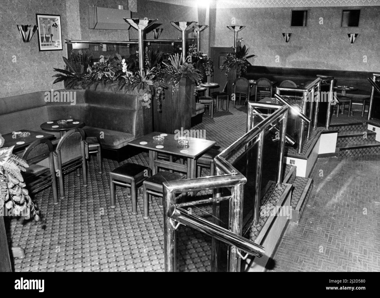 The Tally Ho pub in Coventry. 9th July 1985 Stock Photo Alamy