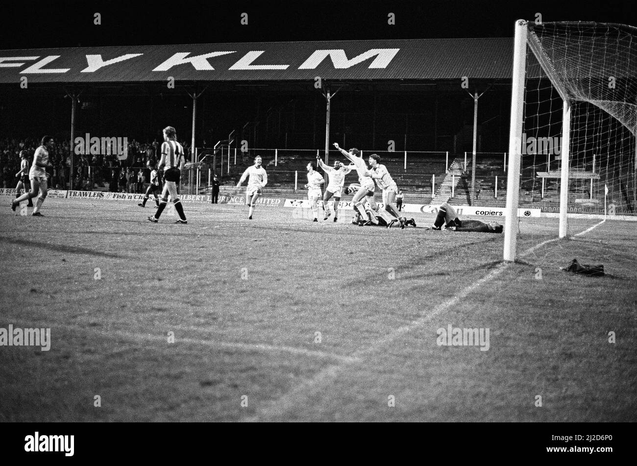 English League Division Three match held at Griffin Park, Brentford 1 -2 Reading. 17th September 1985.English League Division Three match held at Griffin Park, Brentford 1 -2 Reading. 17th September 1985. Stock Photo