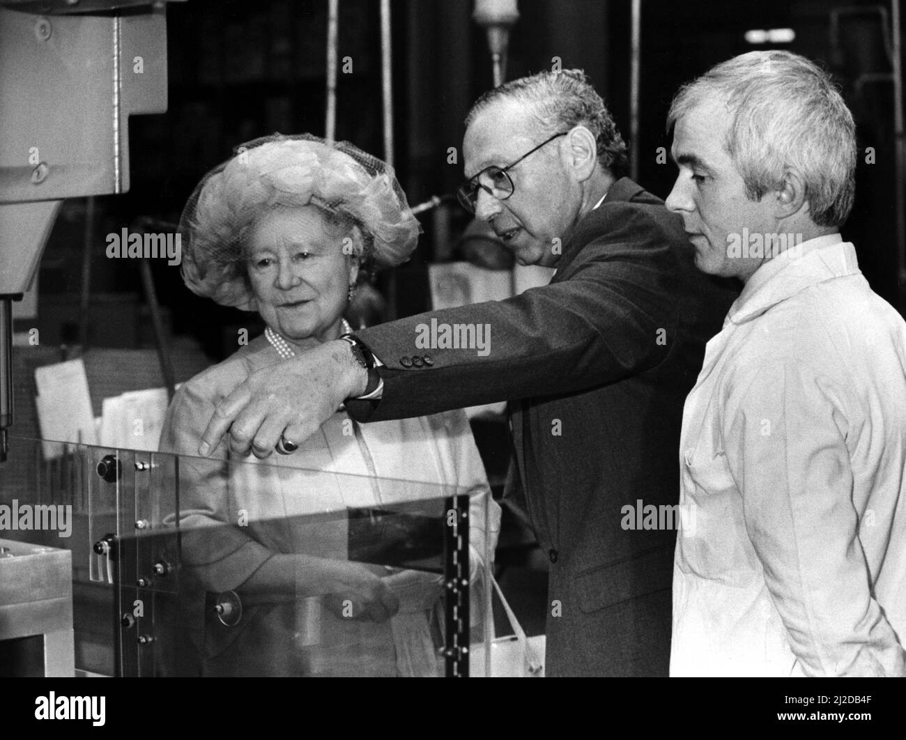 Queen Elizabeth the Queen Mother North East Visits Queen Elizabeth the ...