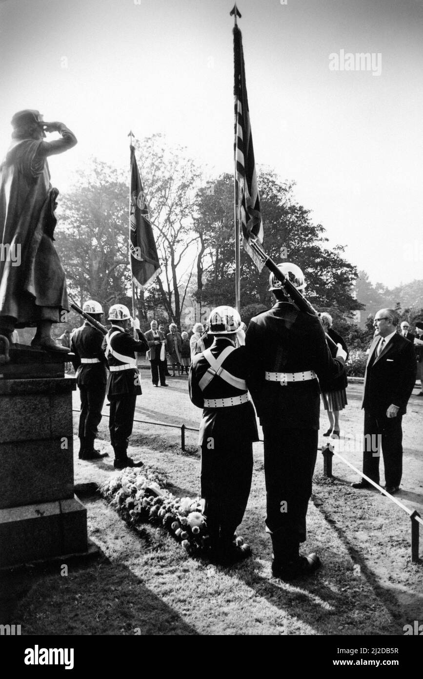 Columbus Day Celebrations at Sefton Park Palm House, Liverpool, 12th October 1986. Columbus Day is a national holiday which officially celebrates the anniversary of Christopher Columbus' arrival in and European discovery of the American Continent on 12th October 1492. The landing is celebrated as 'Columbus Day' in the United States Pictured, American soldiers from Burtonwood Army Base take part in official ceremony. Stock Photo