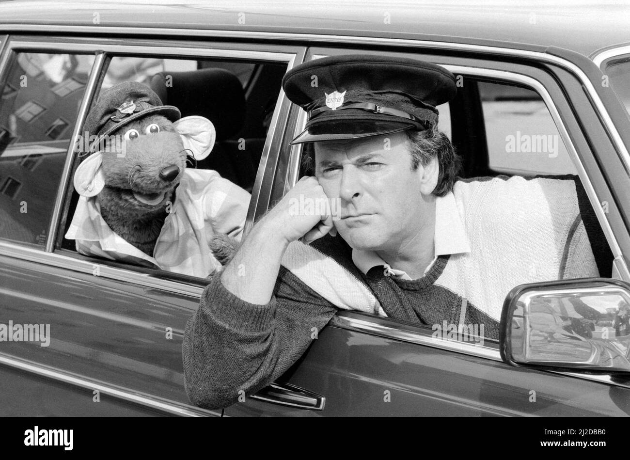 Roland rat being welcomed to the BBC by driver and chat show host Terry WoganOctober 1985 ¿ Mirrorpix Stock Photo