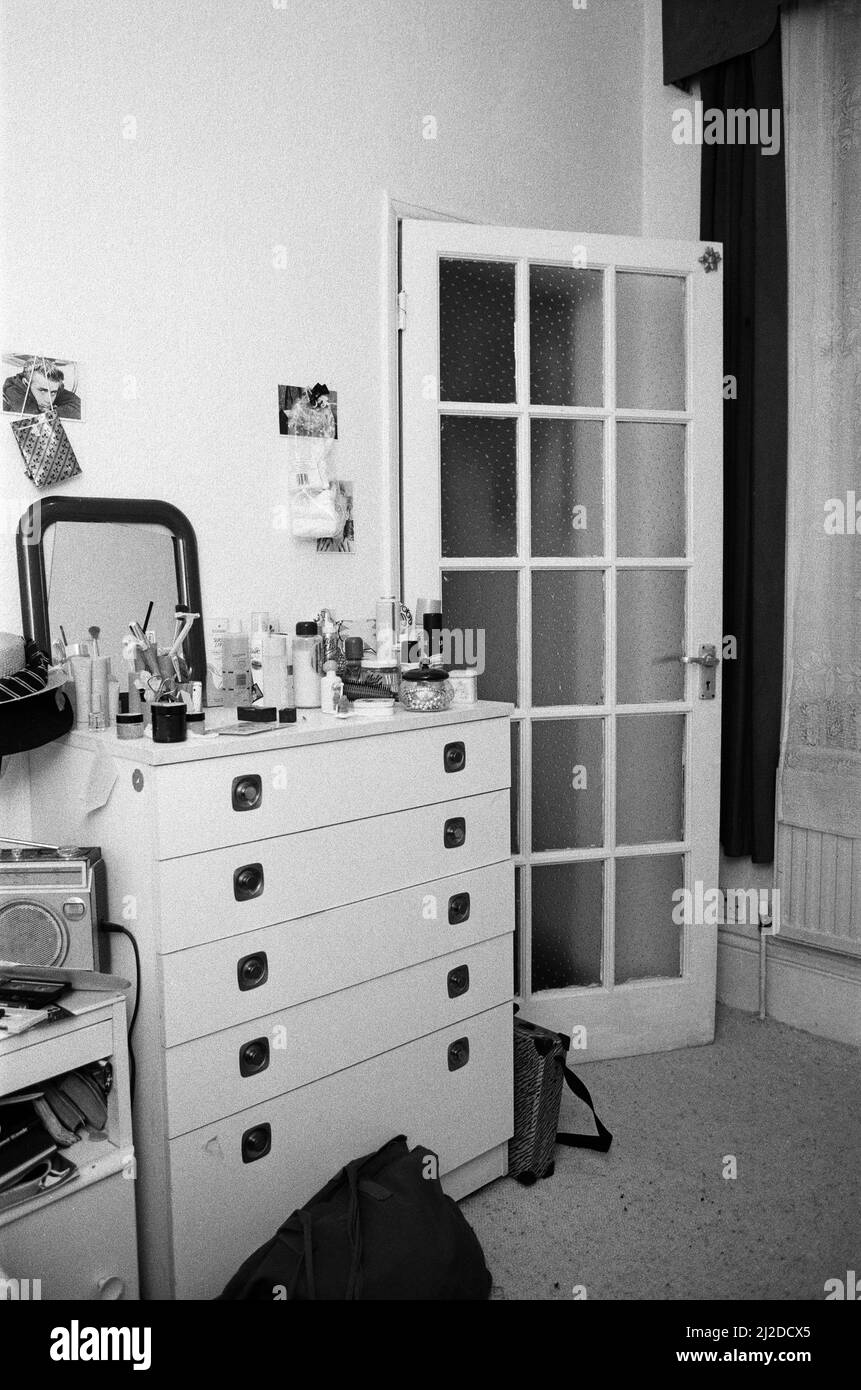 Interior views of in Clapham, London. 30th October 1986