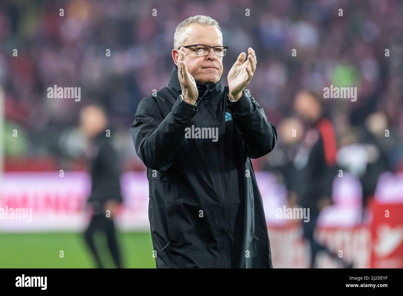 Chorzow, Poland. 29th Mar, 2022. Janne Andersson coach of Sweden claps after the 2022 FIFA World Cup Qualifier knockout round play-off match between Poland and Sweden at Silesian Stadium in Chorzow, Poland. (Final score; Poland 2:0 Sweden). Credit: SOPA Images Limited/Alamy Live News Stock Photo