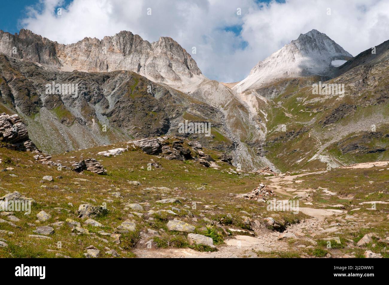 ‘Col du Soufre’ mountain pass, Vanoise National Park, Pralognan-la-Vanoise, Savoie (73), Auvergne-Rhone-Alpes, France Stock Photo