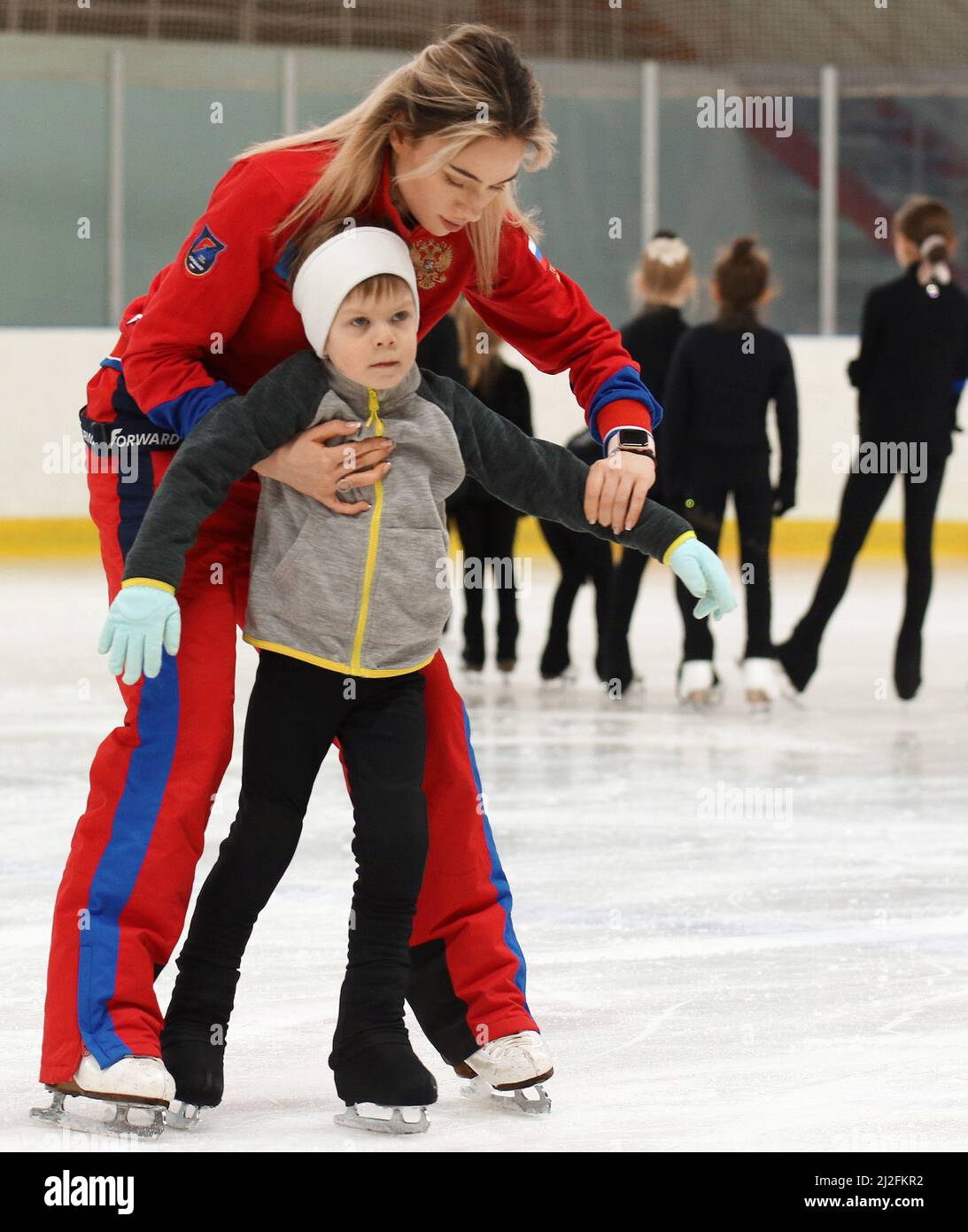 Hovuzda jinsiy aloqa video Film Navi Tochiki jinsiy aloqa