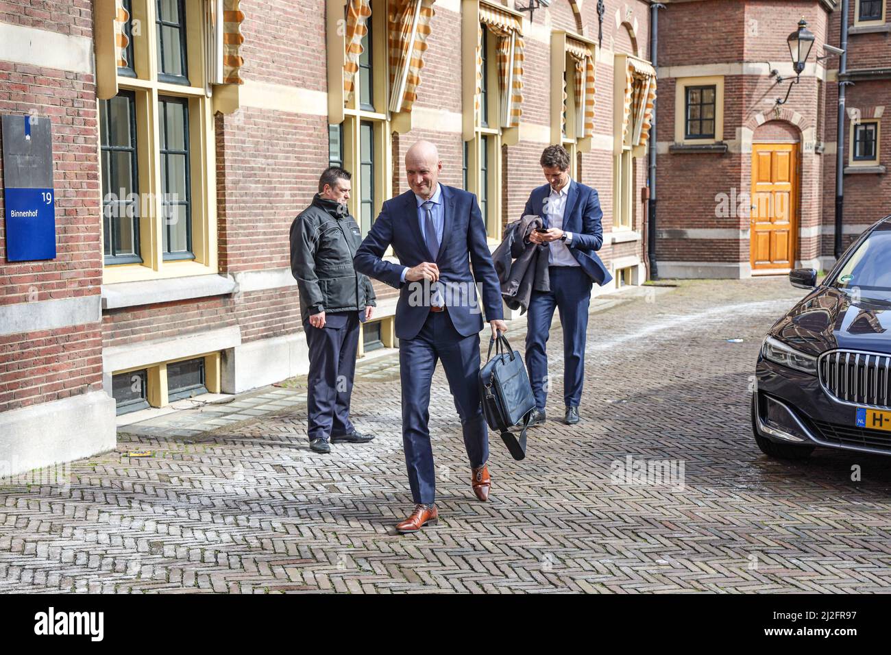 20220401 114406 Minister Ernst Kuipers of Health, Welfare and Sport arrives at the Binnenhof 20220401 114406 Minister Ernst Kuipers of Health, Welfare and Sport arrives at the Binnenhof