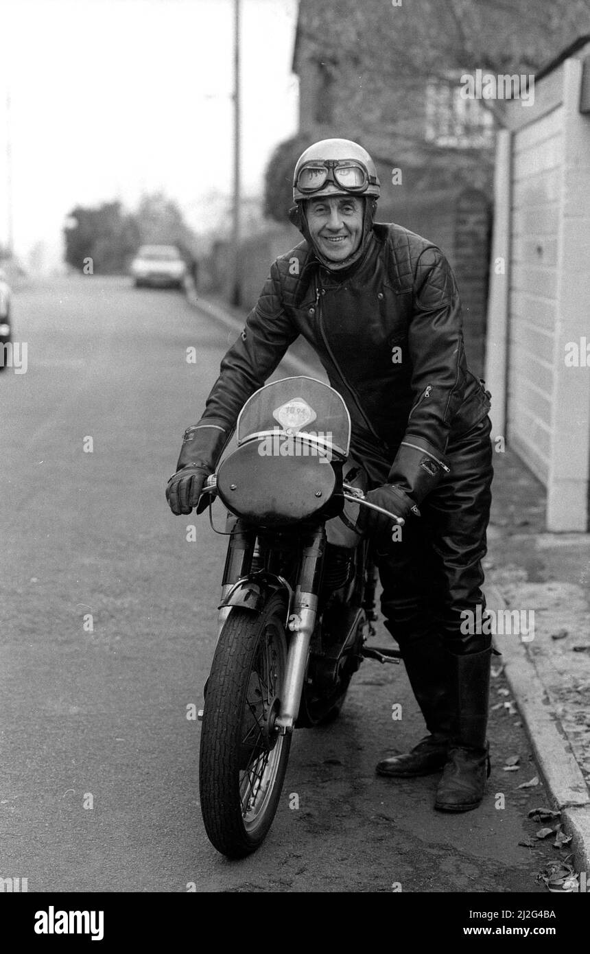 Old biker riding his 500cc Manx Norton motorcycle in 1994. British Britain classic motorcycle motorbike rider biker 1990s Stock Photo