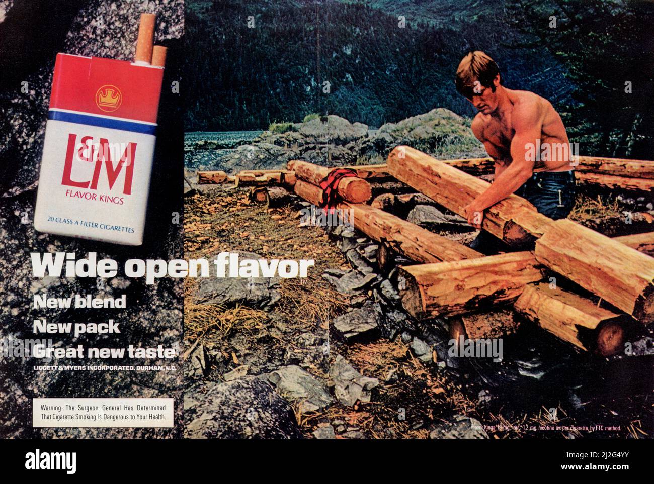 martin myers cigarette Liggett myers tobacco hi-res stock photography and images