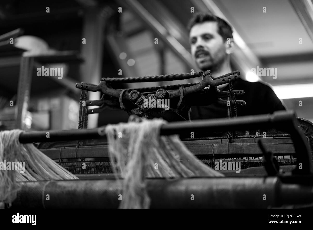 Weaving loom machine Black and White Stock Photos & Images Alamy
