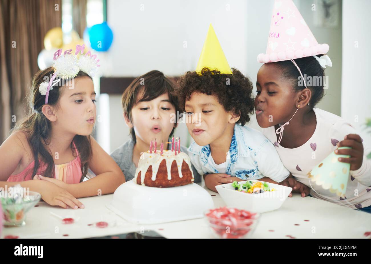 Exclusive party hi res stock photography and images Alamy