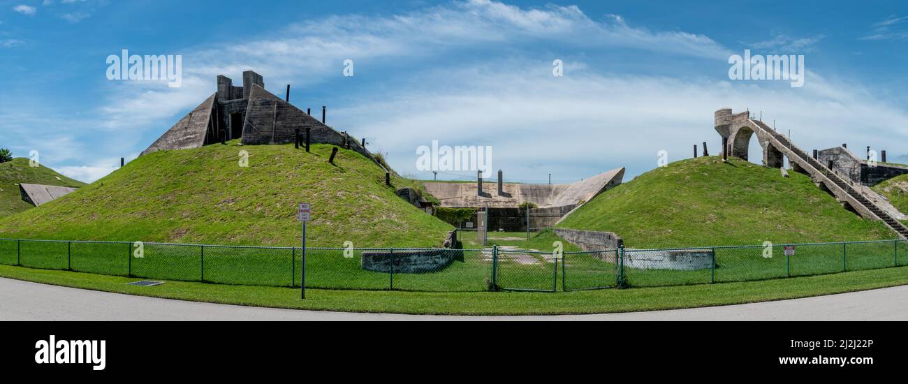 Battery Seminole a reinforced concrete 12 inch coastal mortar battery