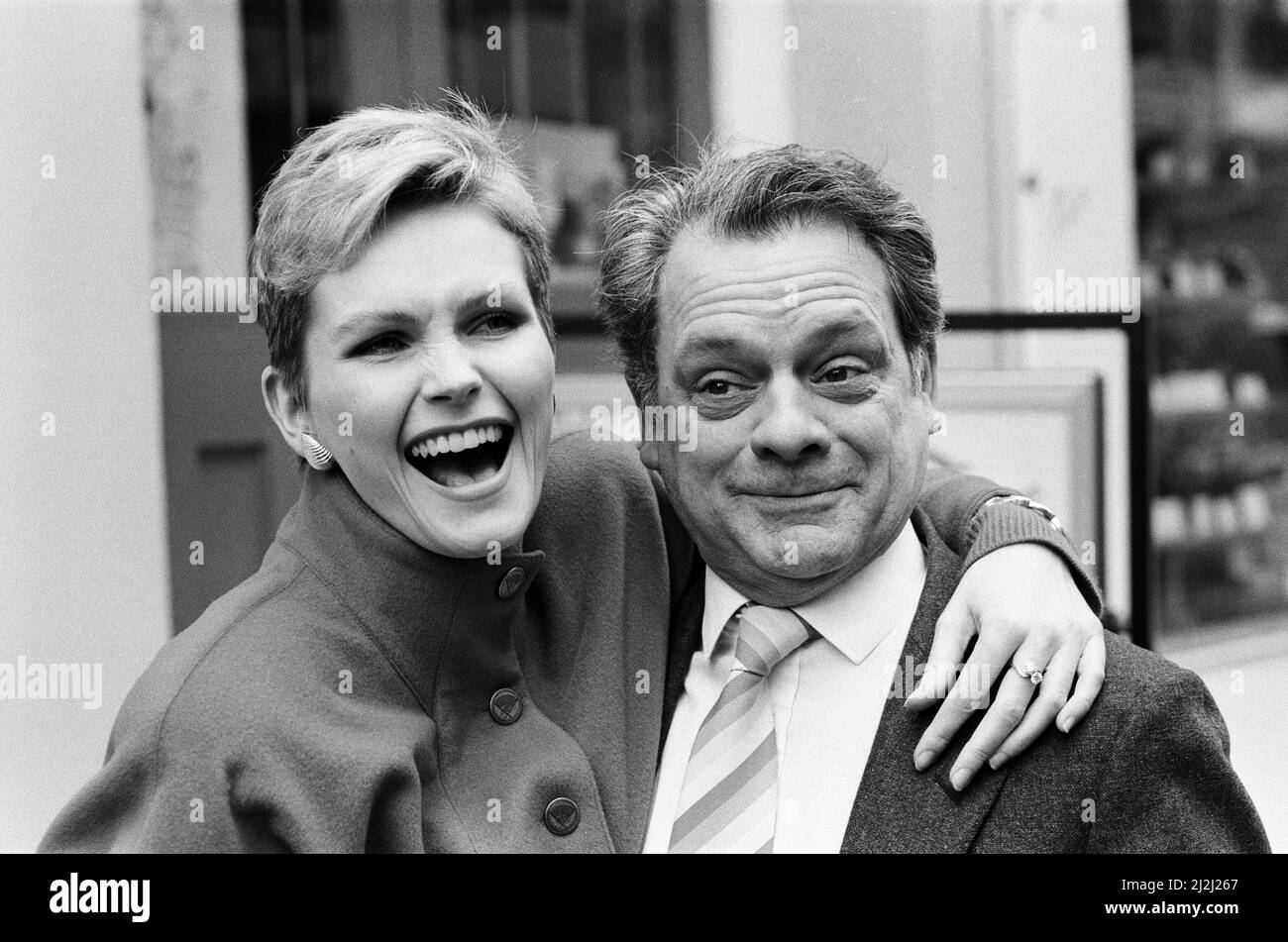 Actor David Jason who stars in Channel 4's production of Porterhouse Blue, with Fiona Fullerton who appears in Hold That Dream. 31st March 1987. Stock Photo