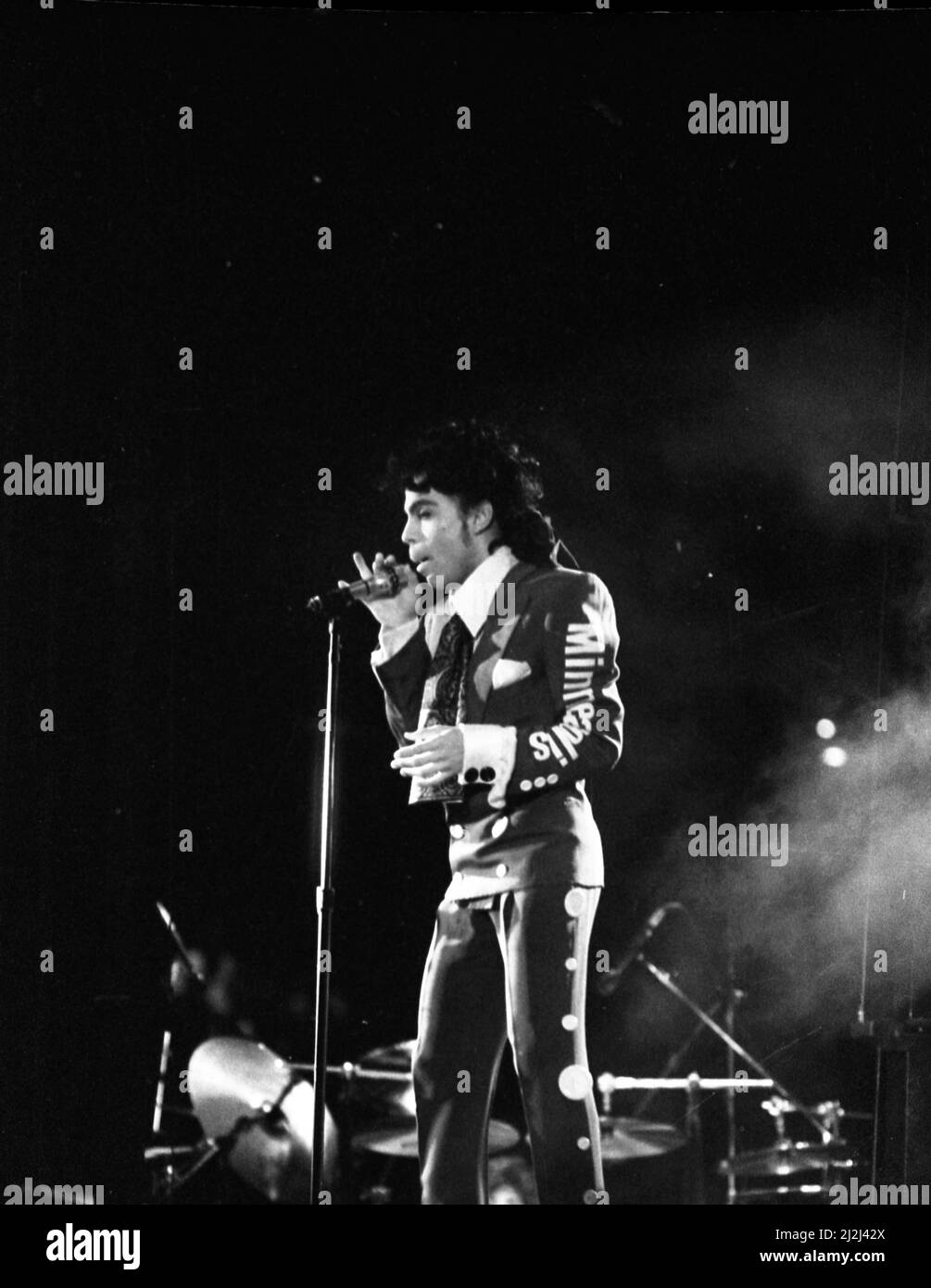 ミュージック King & Prince/First Concert Tour 2018 Amazon.co.jp: King & Prince First Concert Tour 2018(通常盤