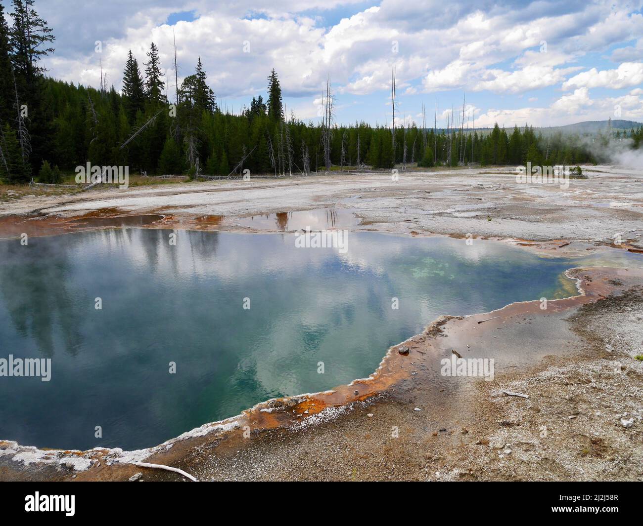 West thumb geyser basin trail top