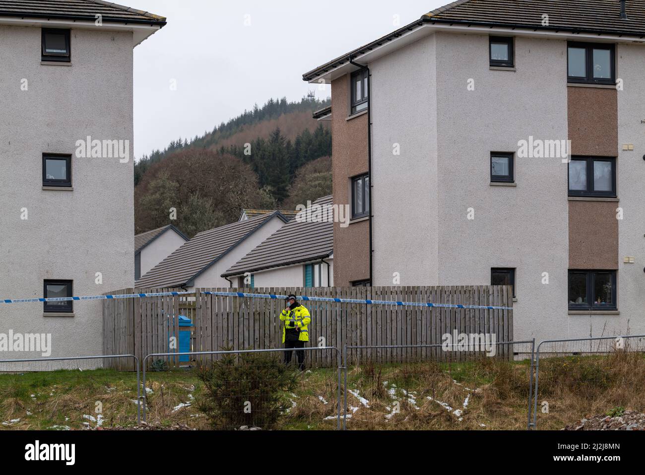 Polvanie View, Inverness, Highlands, Scotland. 1 April 2022.  This is the scne of the following Police PR - Statement following incident on Polvanie View in Inverness Officers attended at a property on Polvanie View in Inverness around 3pm on Thursday, 31 March, 2022, following a report of concern for a person. On attendance, the property was on fire. No-one was injured as a result of the fire and it was extinguished by the Scottish Fire and Rescue Service and a number of neighbouring residents have had to be evacuated. During the incident a 40-year-old man was shot by the police. Credit: JASP Stock Photo