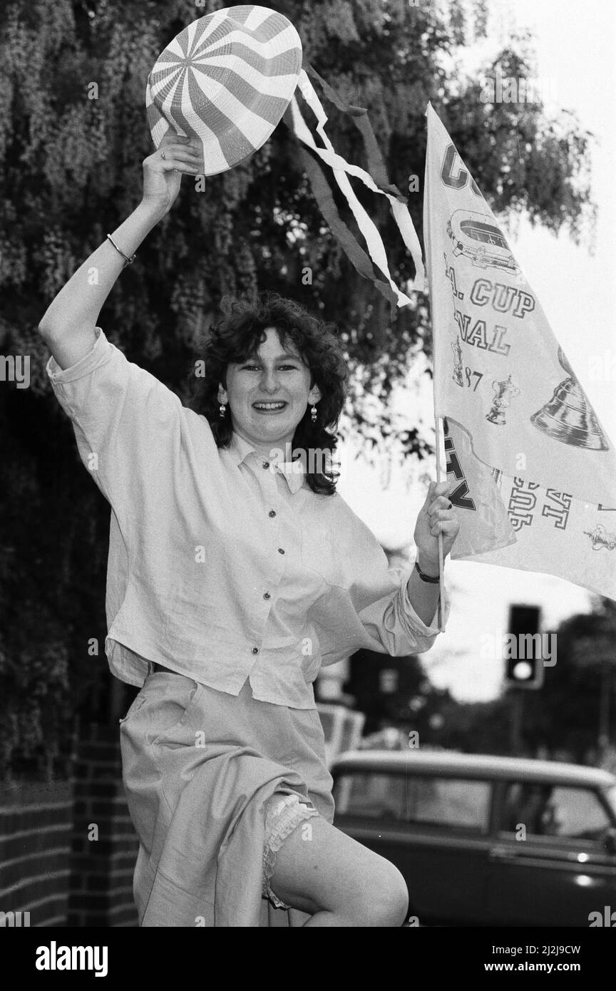Coventry City fans celebrate the 1987 FA Cup Final, Coventry City beat