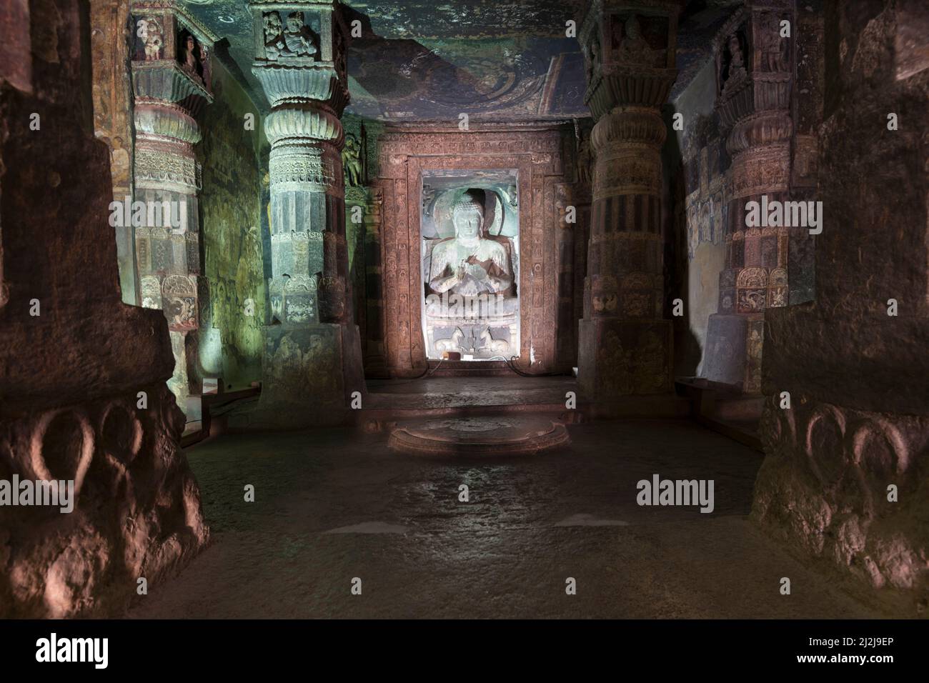 Seated Buddha statue in Cave 17, Ajanta, Maharashtra, India Stock Photo