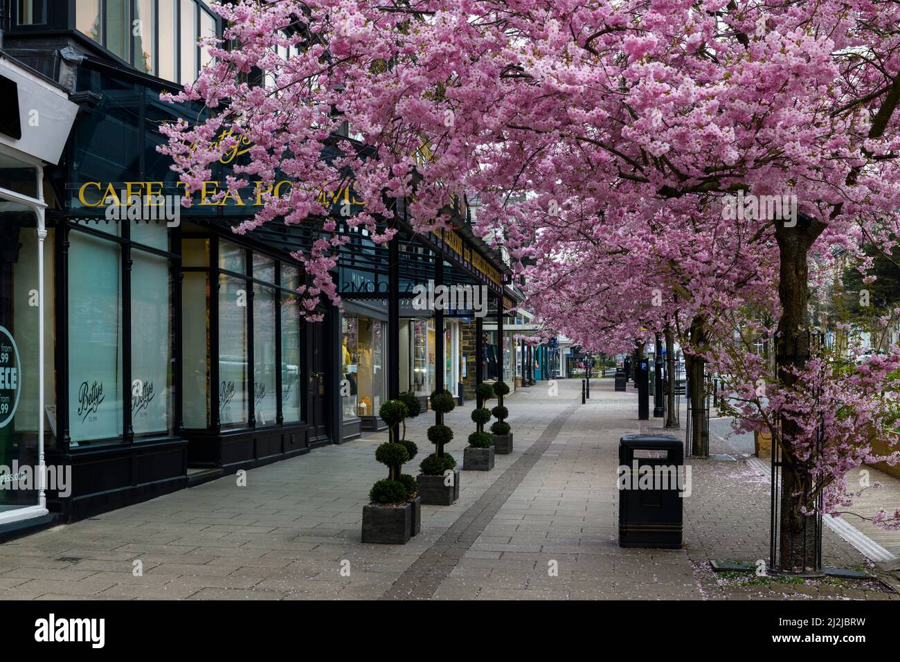 Ilkley town centre shop hires stock photography and images Alamy
