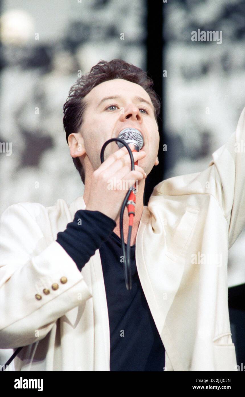Jim Kerr, singer with the group Simple Minds, performing at the Nelson