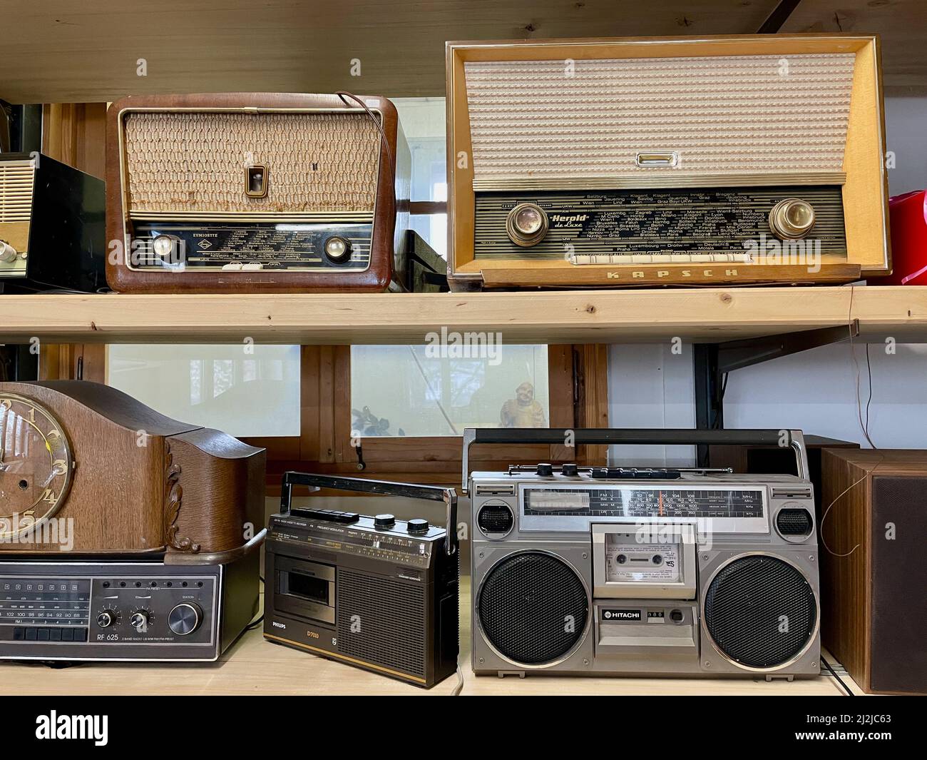 Old vintage radios in antique store. High quality photo Stock Photo - Alamy