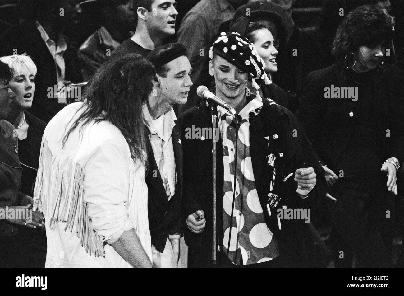 Meat Loaf, Ben VolpelierePierrot and Boy performing at the Stand by Me AIDS Day Benefit