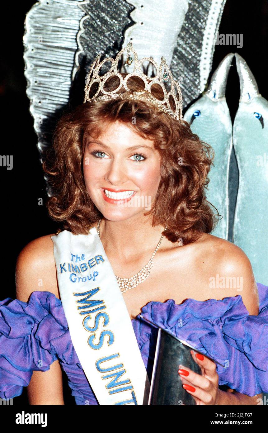 Kirsty Bertarelli, formerly Kirsty Roper, is pictured here after being crowned as Miss UK in 1988. She married Ernesto Bartarelli-who is worth £6.8 billion in 2000 which made her the UK's richest woman. 24/08/1988 Stock Photo
