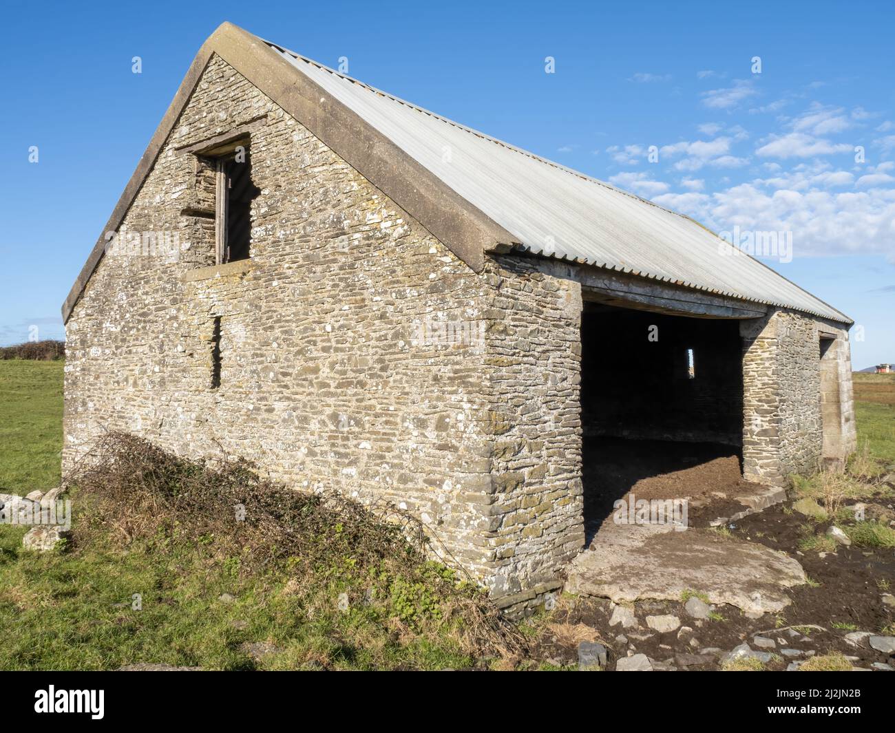 Old stone barn, Devon, England, UK Stock Photo Alamy