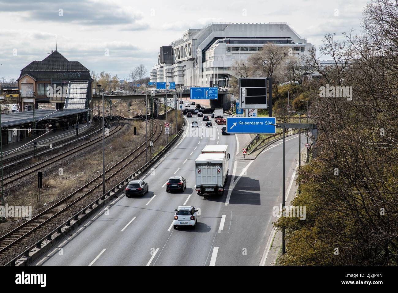 Berlin, Germany. 02nd Apr, 2022. In Germany, prices for gasoline and diesel reached new highs. Several cars at the Federal Motorway 100, Bundesautobahn 100, or A 100. (Photo by Michael Kuenne/PRESSCOV/Sipa USA) Credit: Sipa USA/Alamy Live News Stock Photo