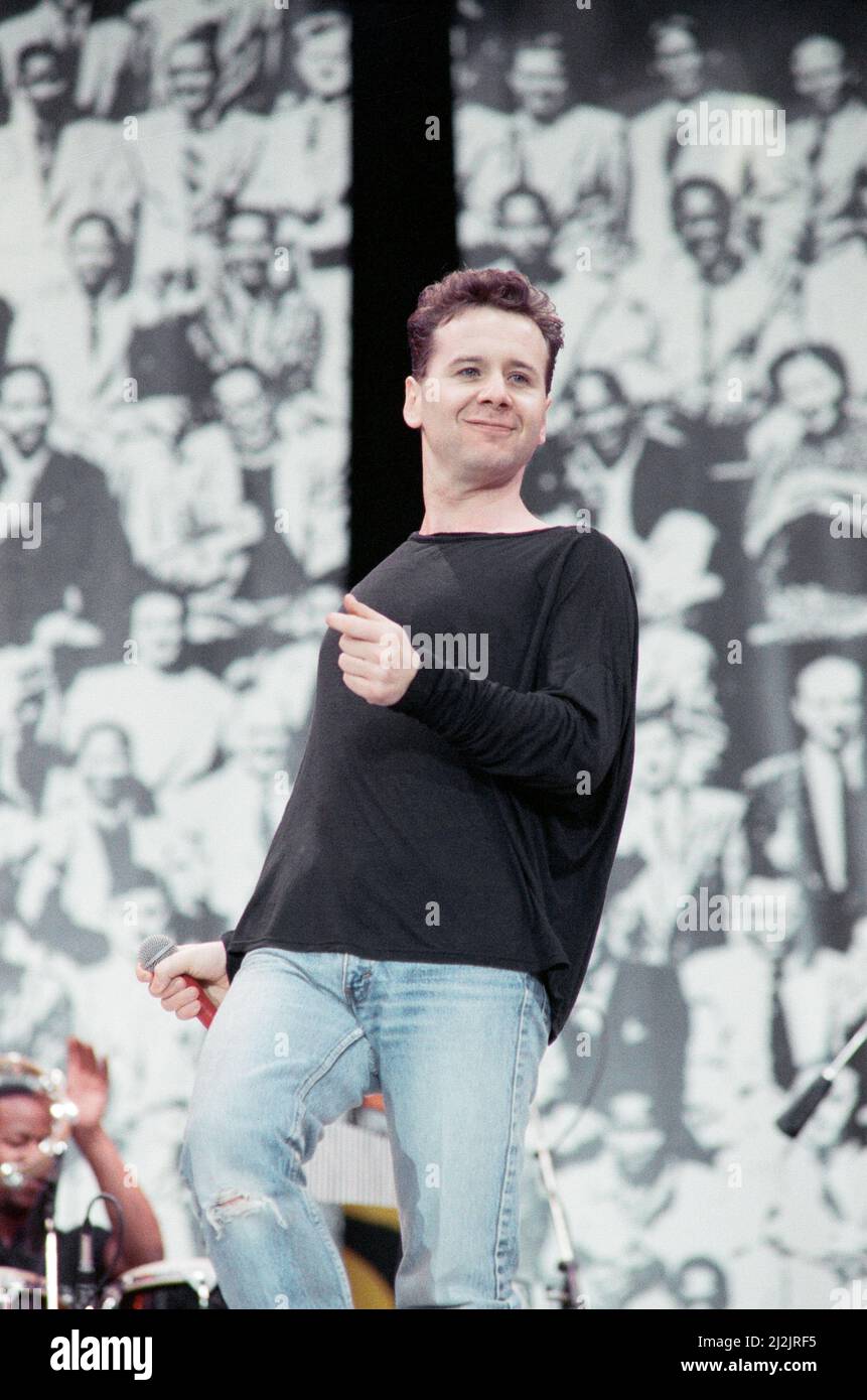 Jim Kerr, singer with the group Simple Minds, performing at the Nelson