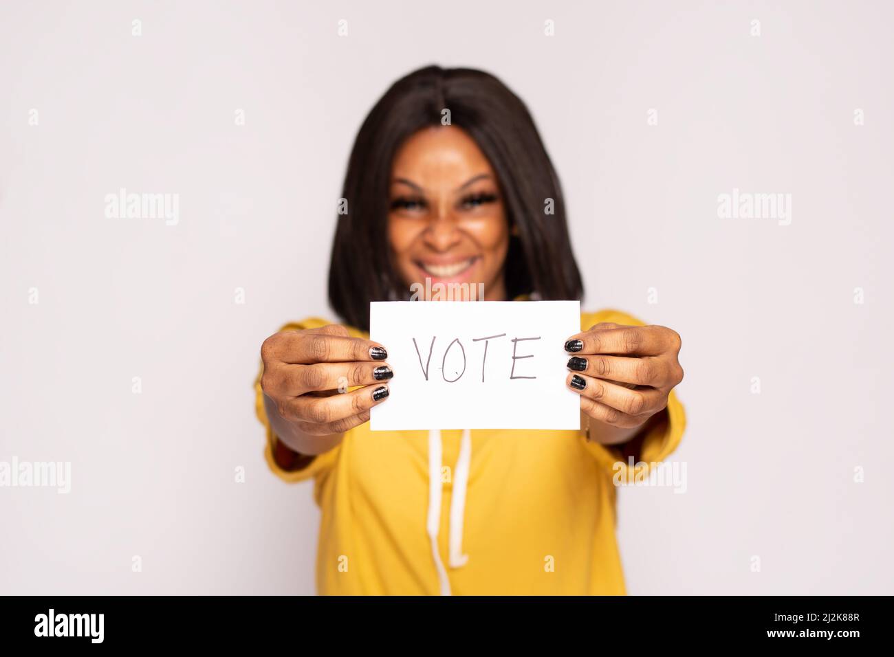 Africa woman voting hi-res stock photography and images - Alamy