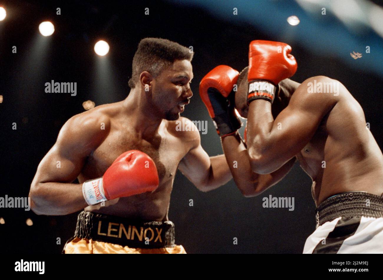 Professional debut for the 1988 Super Heavyweight Olympic Gold Medalist Lennox Lewis.Lewis stopped Al Malcolm in round two wining his first pro fight. 27th June 1989 Stock Photo