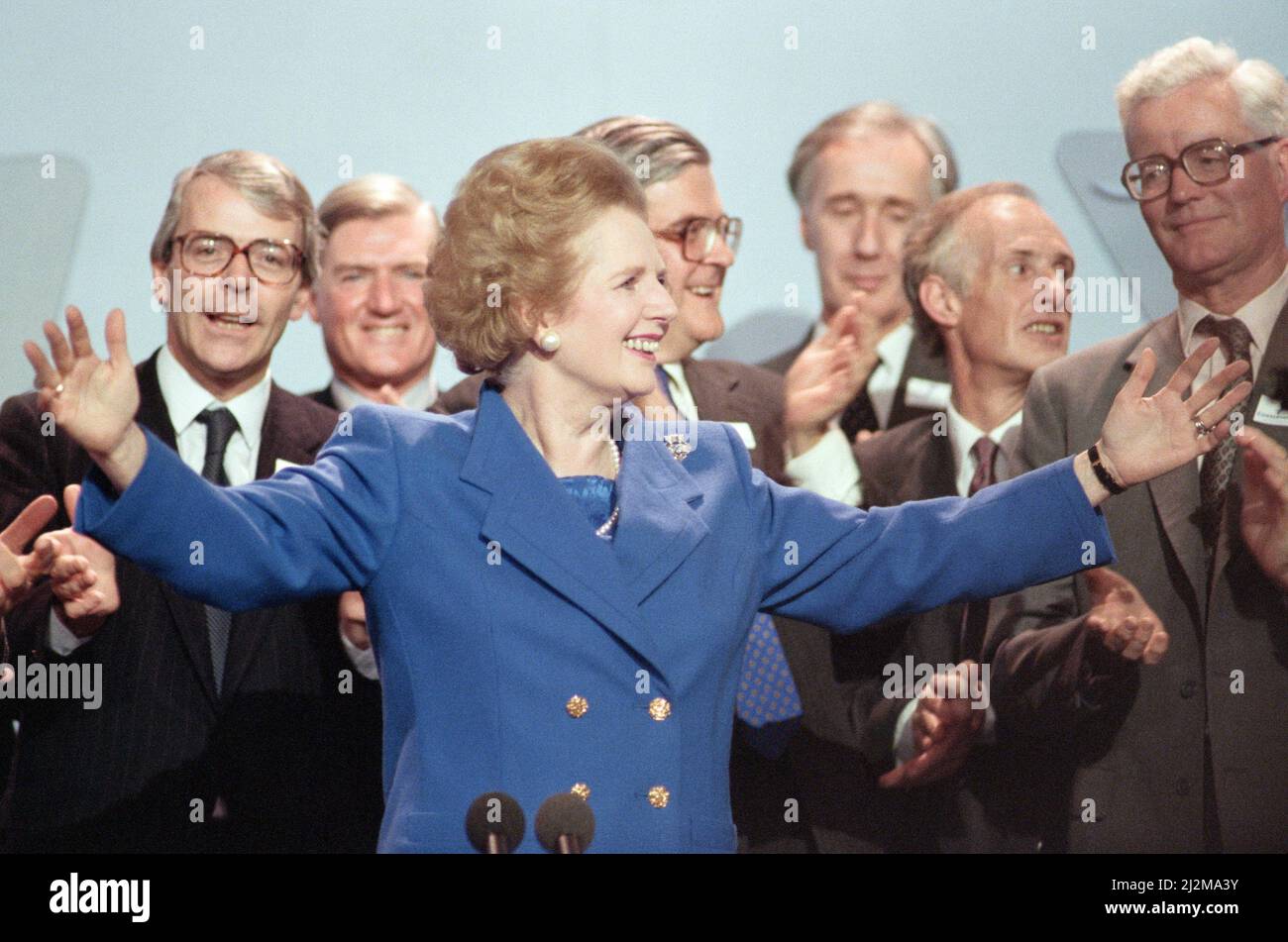 Thatcher 1989 hires stock photography and images Alamy