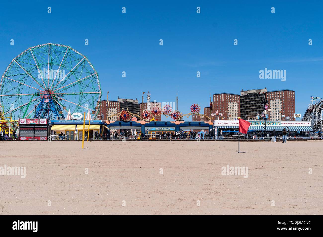 new-york-usa-02nd-apr-2022-atmosphere-during-season-opening-of-luna