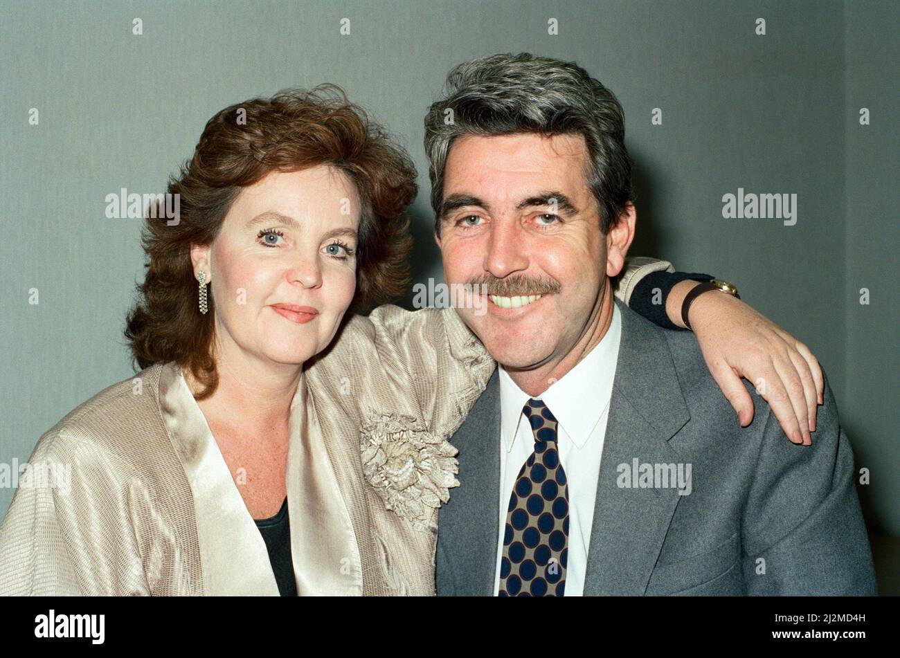Actress Pauline Collins and husband, actor John Alderton. 1st February 1989. Stock Photo