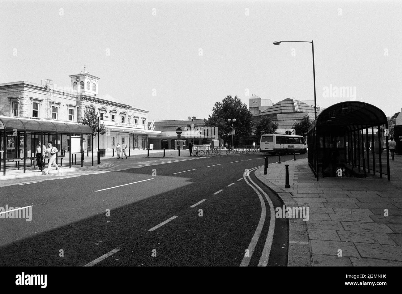 1990s-street-scene-black-and-white-stock-photos-images-alamy