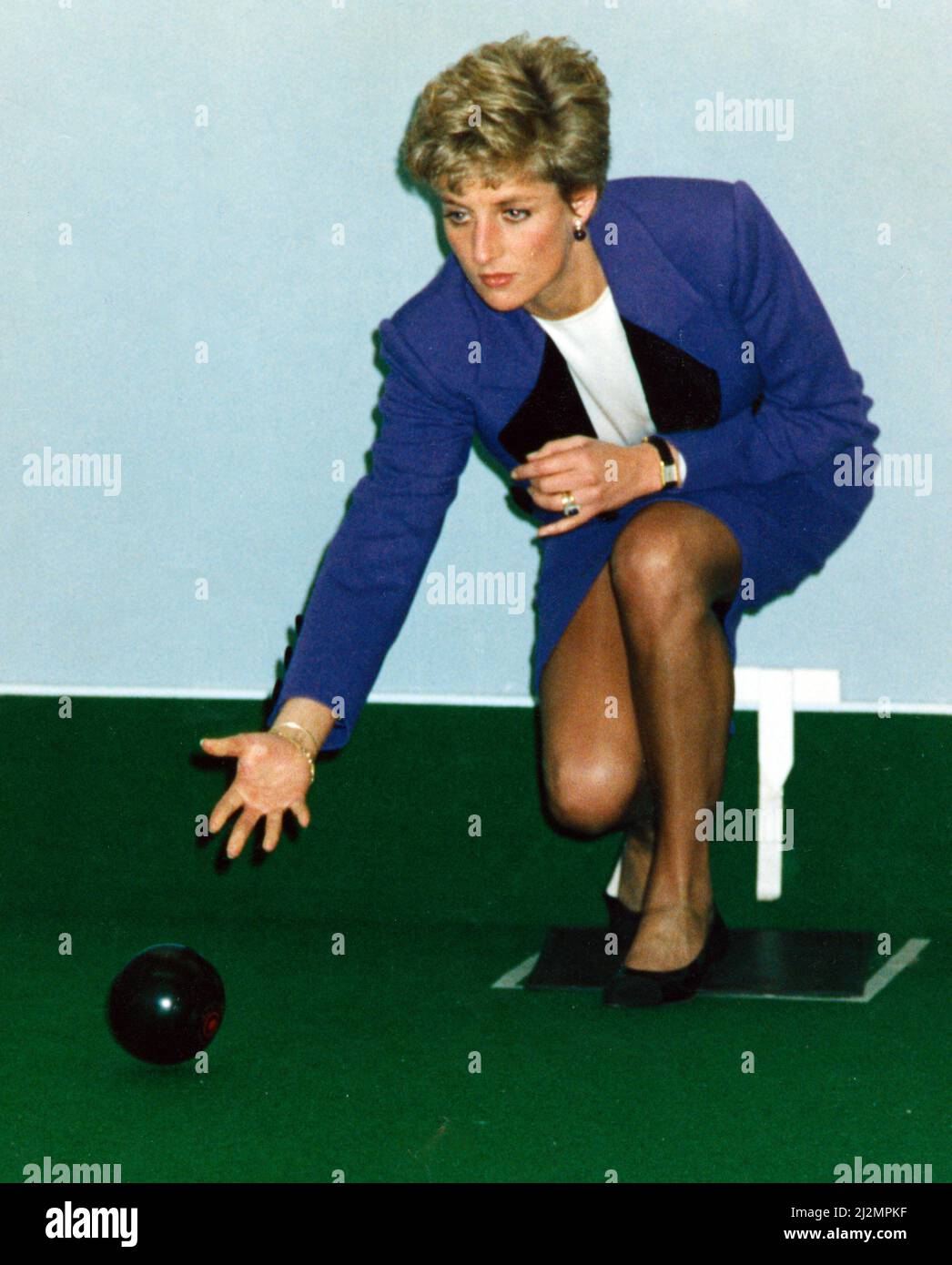 Princess Diana shows she is far from green in the bowling stakes as she joined in the game at the Glasgow Centre for the Deaf, which she officially opened. 21st February 1991. Stock Photo