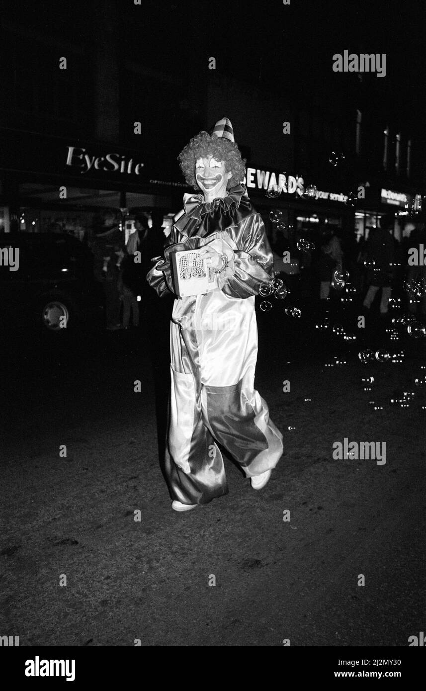 Christmas light switch on at Broad Street Mall, Reading. 21st November 1991. Stock Photo