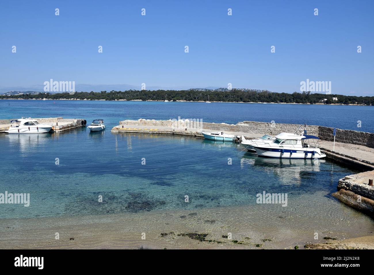 Saint honorat island hi-res stock photography and images - Alamy