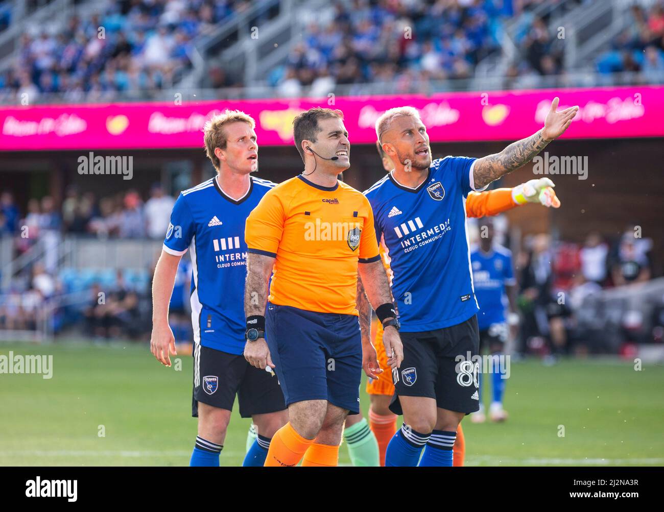 Referee alex chilowicz hires stock photography and images Alamy