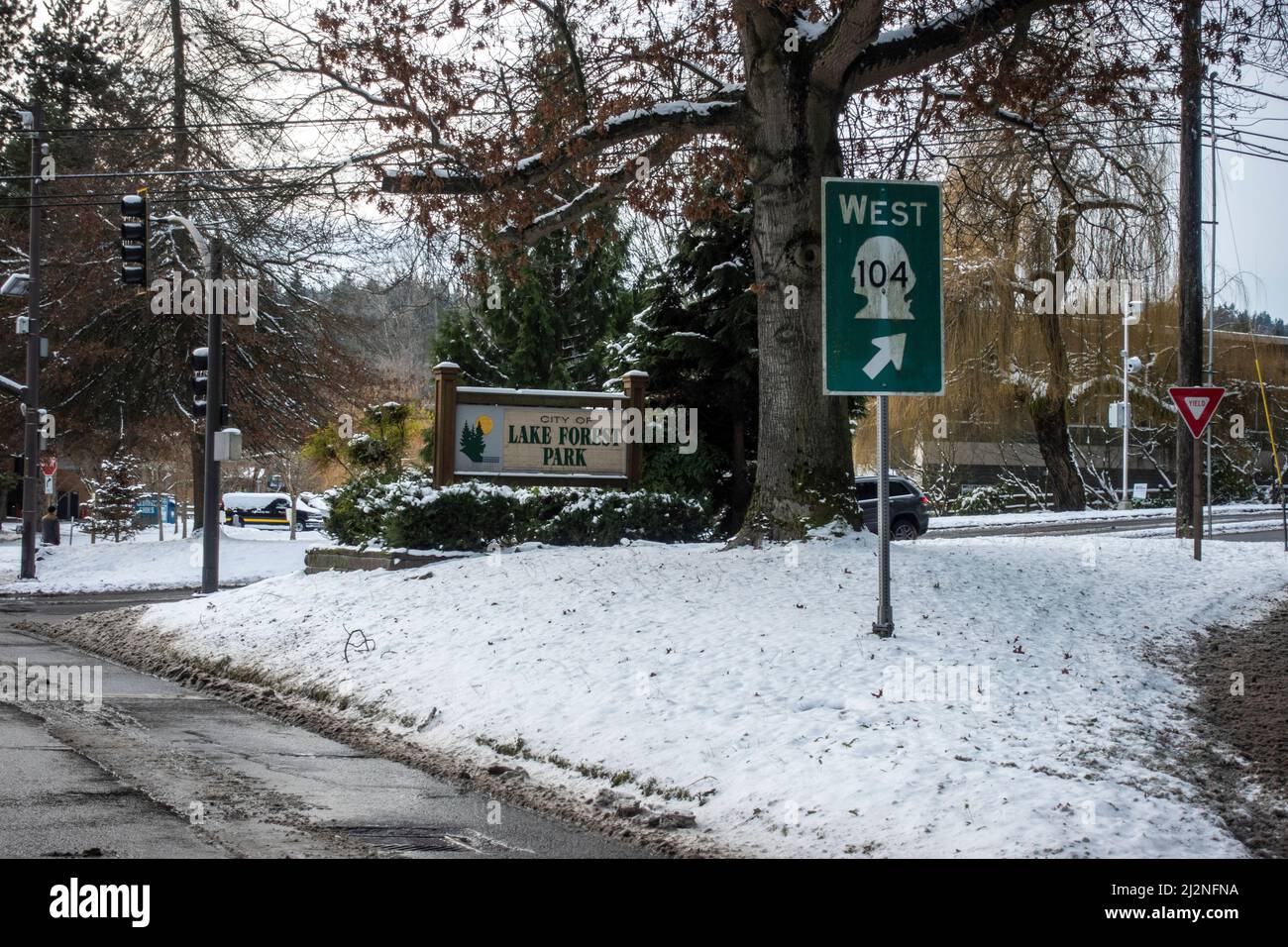 Lake Forest Park, WA USA - January 2022: View of the Lake Forest Park city entrance sign on a snowy, winter day. Stock Photo