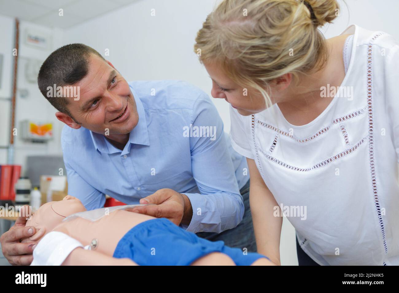 cpr training on baby dummy Stock Photo Alamy