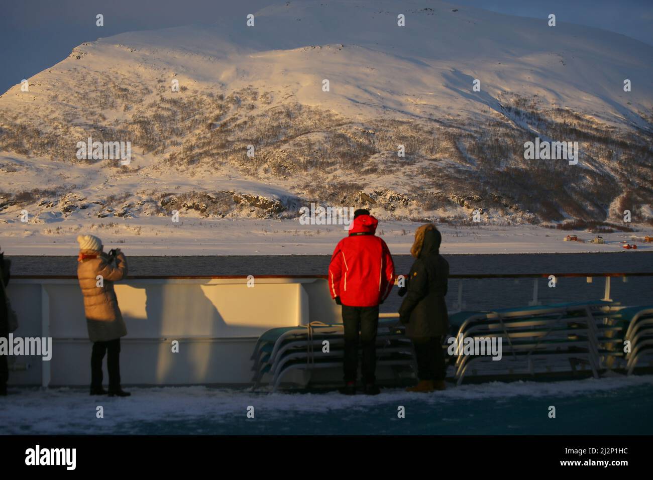Von Alta nach Sortland - Blick auf die Insel Arnoya Stock Photo