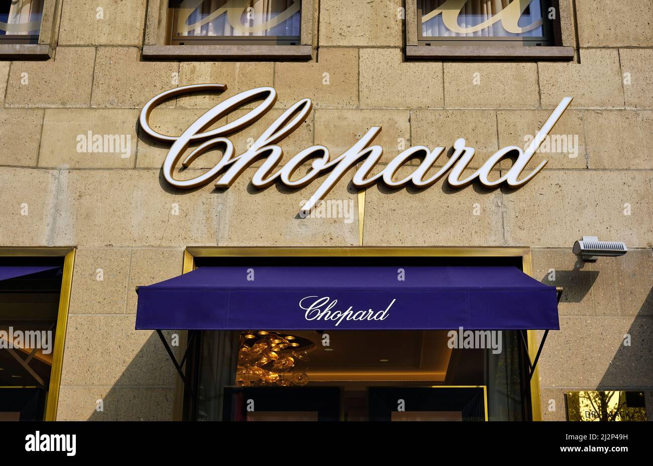 Close-up of a Chopard store front in Düsseldorf/Germany. Chopard is a family-owned Swiss manufacturer of luxury watches, jewelry and accessories. Stock Photo