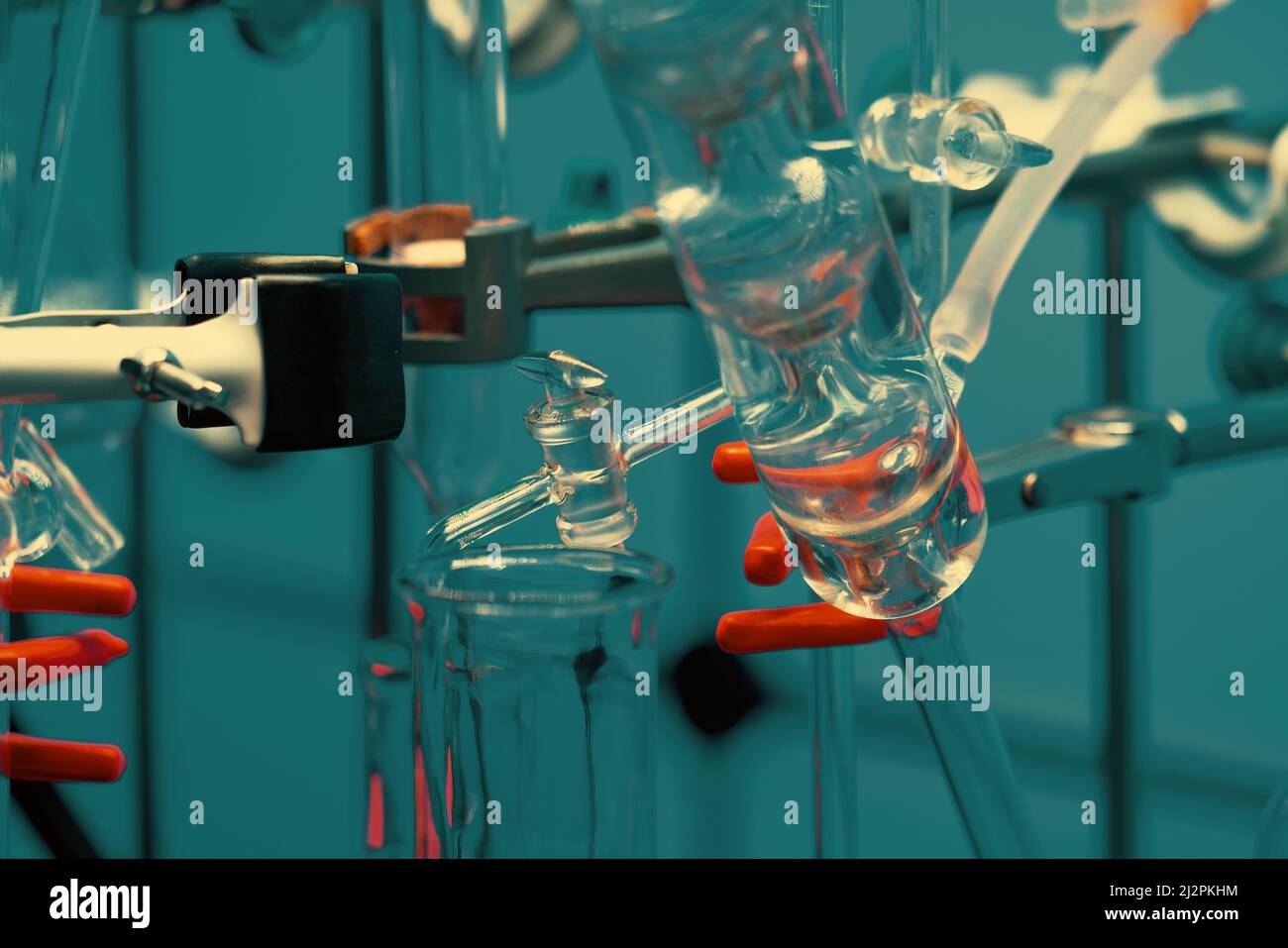 Laboratory device for distillation of volatile liquid fractions Stock