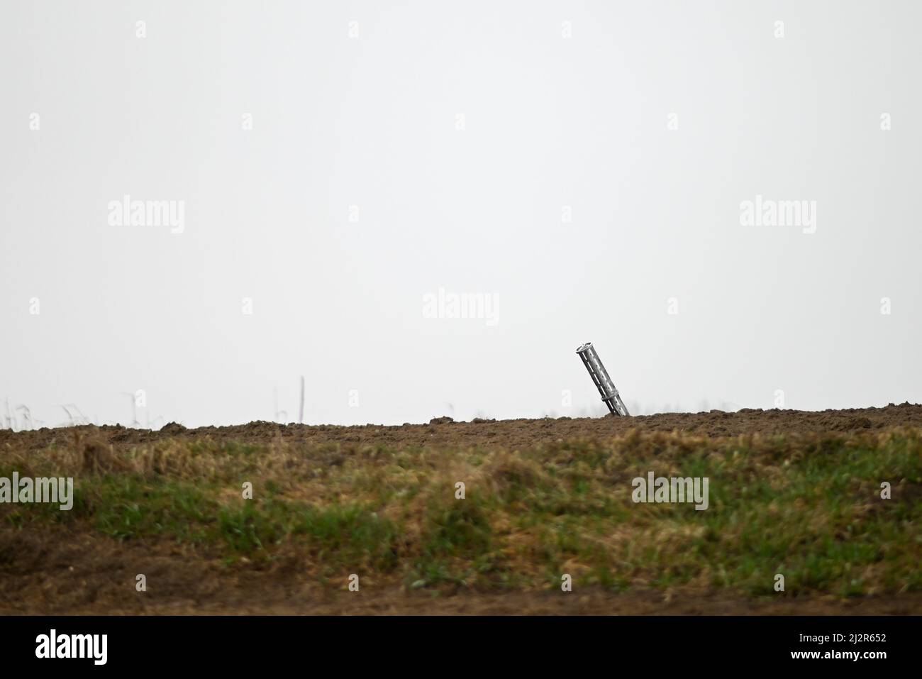 Ukraine. 03rd Apr, 2022. The husk of Russian cluster munition rockets lay buried in the fields near the villages of Smolyanka and Olyshivka after shelling in the previous nights, in the Chernihiv Oblast on April 3rd, 2022. Olyshivka, Ukraine. Russian military forces entered Ukraine territory on Feb. 24, 2022. (Photo by Justin Yau/Sipa USA) Credit: Sipa USA/Alamy Live News Stock Photo