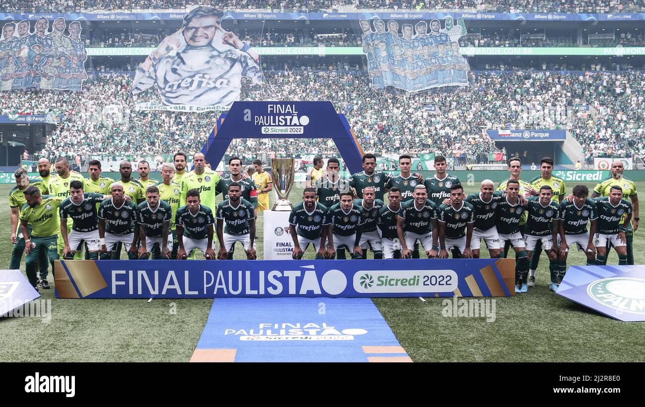 SP - Sao Paulo - 04/03/2022 - PAULISTA 2022 FINAL, PALMEIRAS X SAO PAULO -  Palmeiras players pose for a photo before the match against Sao Paulo at  the Arena Allianz Parque